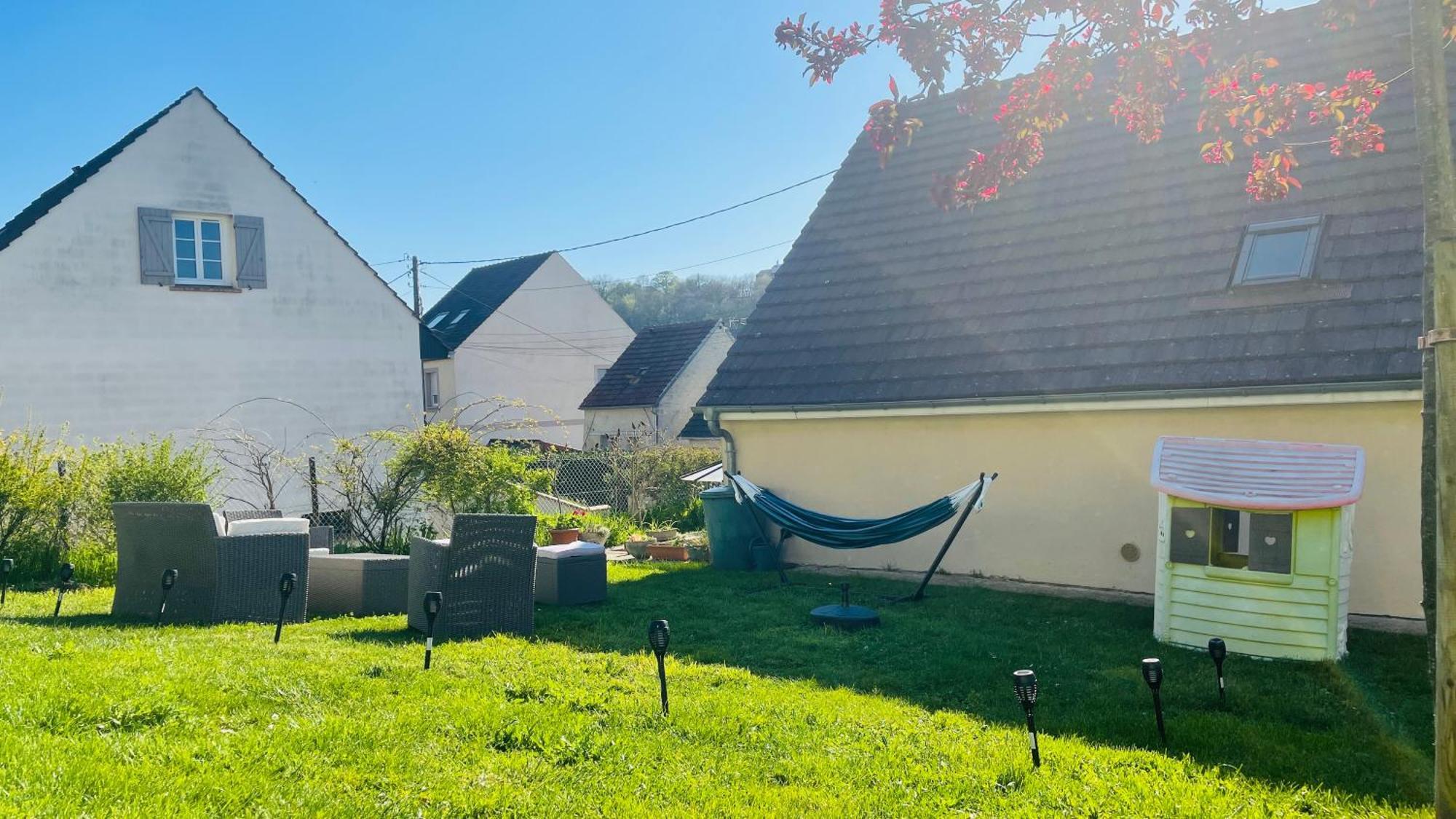Le Paraty - Maison Independante 72 M2 Pont-Sainte-Maxence Exteriér fotografie